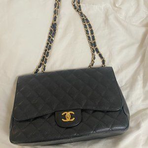 CHANEL Lambskin Quilted Jumbo Double Flap Black